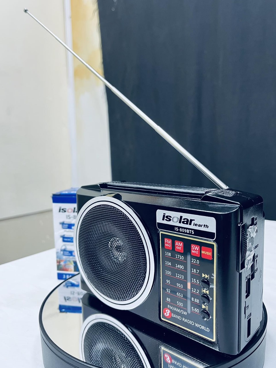 Model Multi Band FM SW AM Radio 