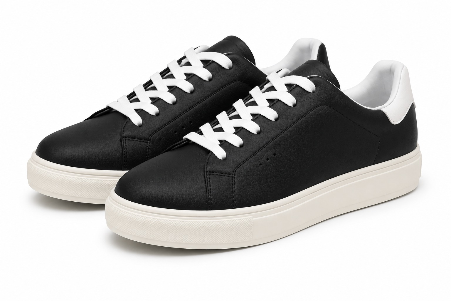 GoldStar 25F01802 Black White Shoes 