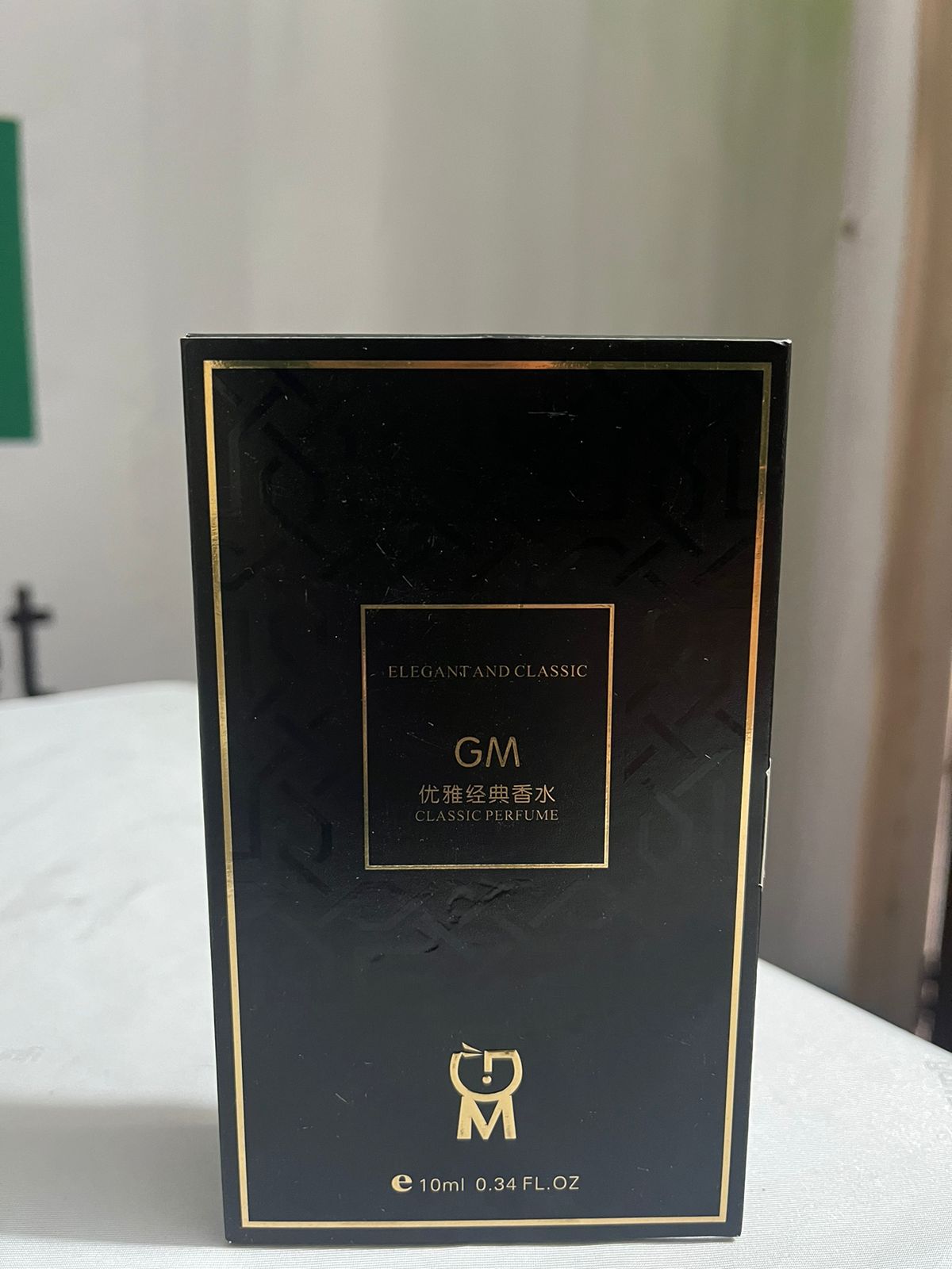 Elegant and Classic Perfume