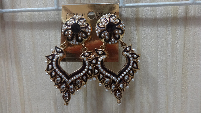 Black & Silver Earring 