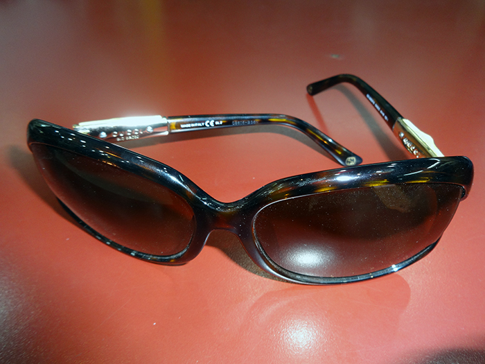 Gucci Black & Yellow Sunglasses 