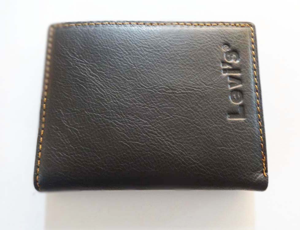 Buy Levis Tan Women's Wallet (12869-0001) at Amazon.in