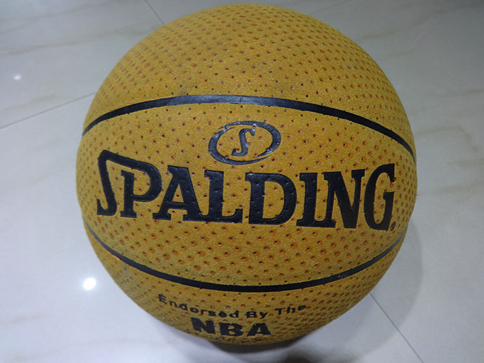 Spalding Basket Ball 01 